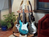 rotating guitar stand
